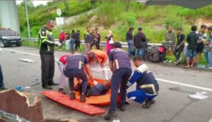 Kecelakaan Maut di Tol Pekanbaru-Dumai, Satu Orang Tewas, Sopir Bus Kabur