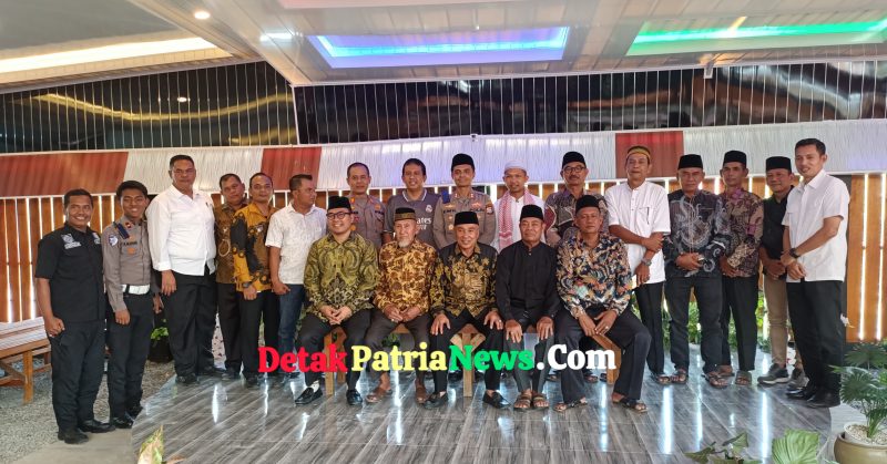 Kapolres Rokan Hulu AKBP Emil Eka Putra Sambangi Tokoh Adat dan Masyarakat Kunto Darussalam: Wujudkan Sinergitas Polri dan Masyarakat