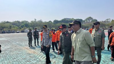 Kepala BNPB Tinjau Langsung Lokasi Karhutla di Rokan Hulu, Siapkan 5 Helikopter Water Bombing