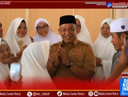 Bupati Anton Hadiri Silaturahmi Akbar Jamaah Haji Rohul 2025
