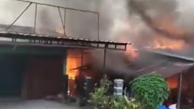 Kebakaran Hebat Hanguskan 11 Ruko di Pasar Kuok Kampar, Diduga Akibat Korsleting Listrik