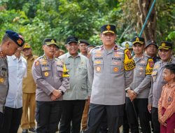 Wakapolda Riau Tinjau Pembangunan Jembatan Gantung Merah Putih Presisi di Rokan Hulu