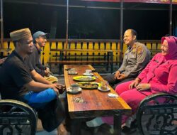 Kapolsek Rambah Baru Silaturahmi ke Kyai Andi Sidomulyo